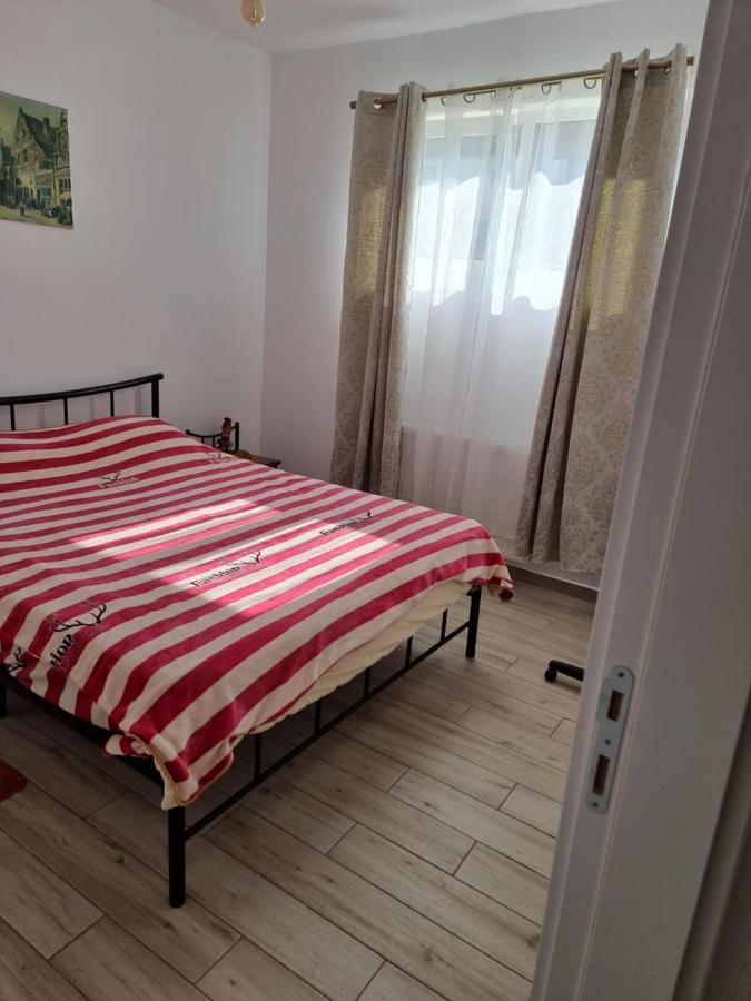 Апартаменты New Bucuresti Relax Flat - Apartament Relaxare - 4 People Экстерьер фото